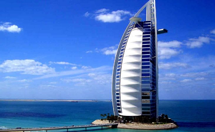 Лучшие отели Дубая для отдыха из Узбекистана: роскошь, пляжи и безупречный сервис